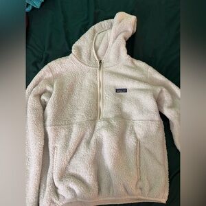 Fuzzy Patagonia quarter zip
